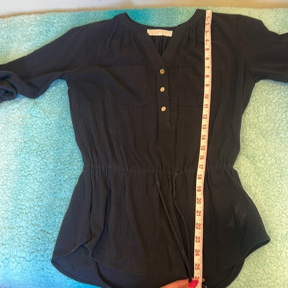 š„Michael Kors Black Button-Up Topš„ - Picture 4 of 6